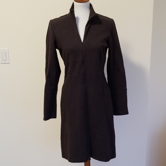Athleta Dresses & Skirts - Athleta zip neck dress